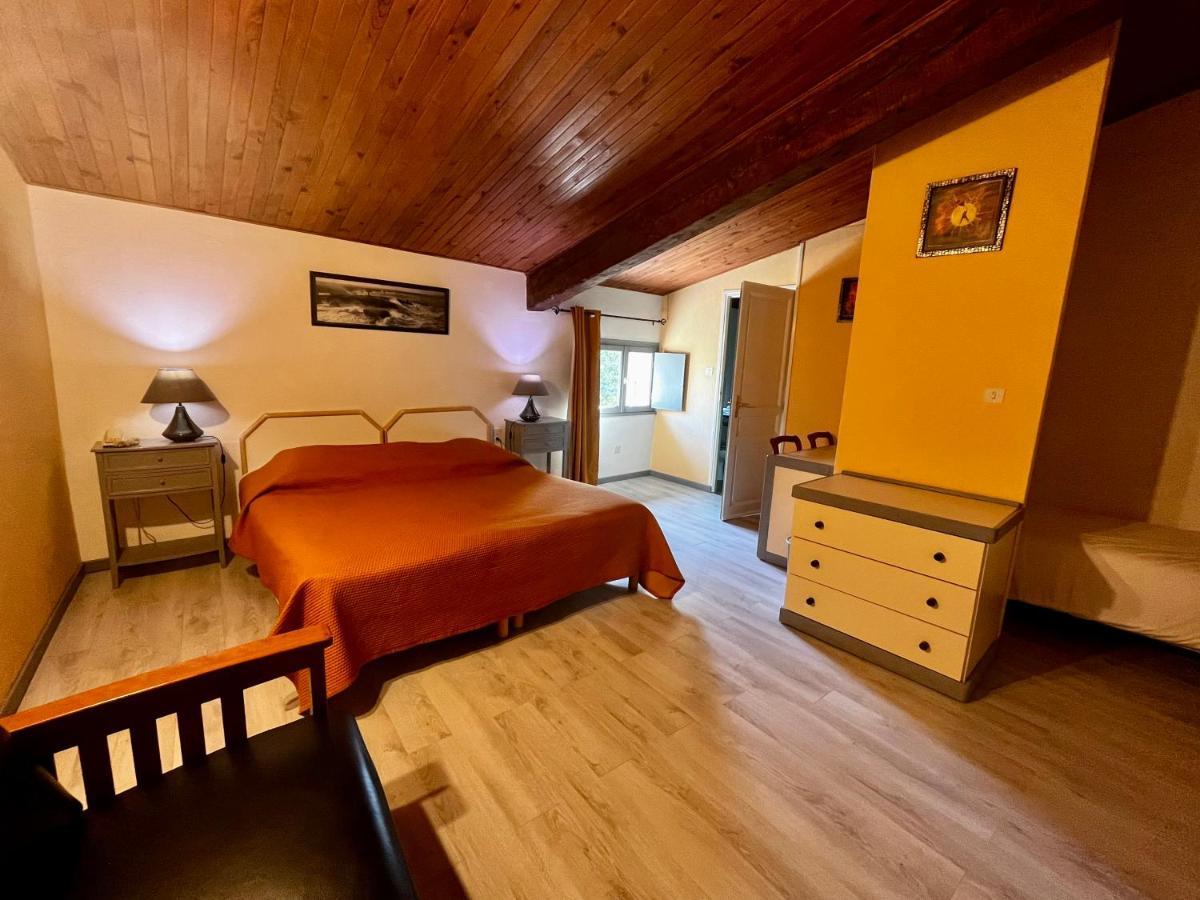 Hotel Mas De L'Espaire Les Vans Exteriér fotografie